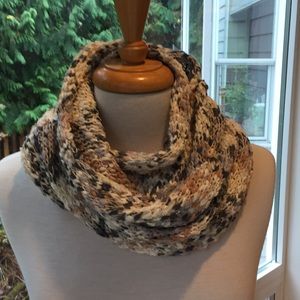 Girls Zara Infinity Knit Scarf